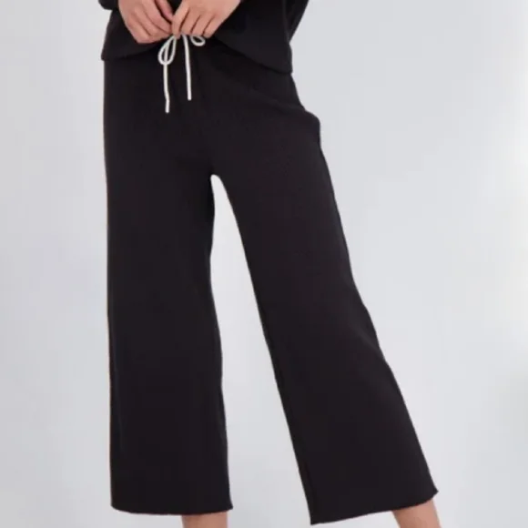 LEALLO Thermal Wide Leg Pant. - Picture 2 of 4